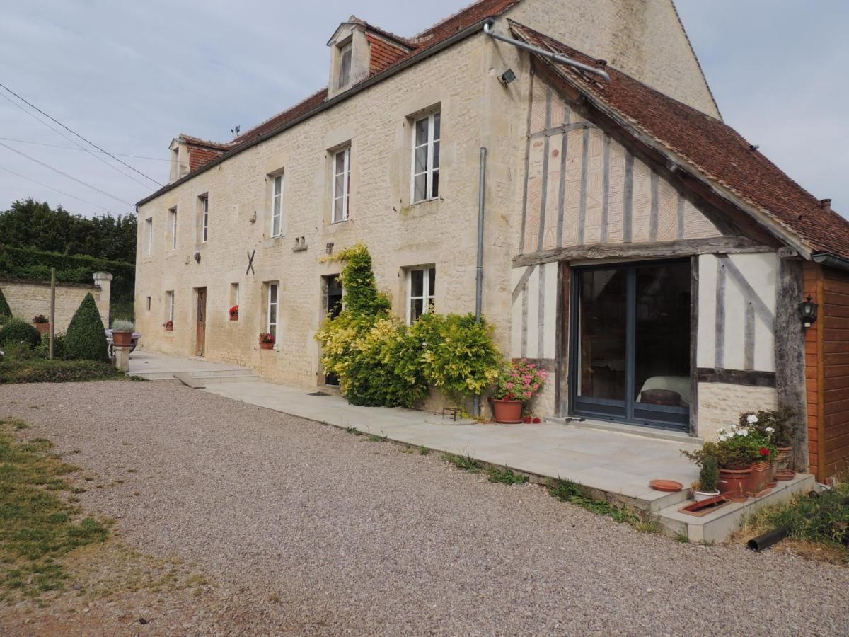 Eraines La Ferme Du Bourg B&B 외부 사진