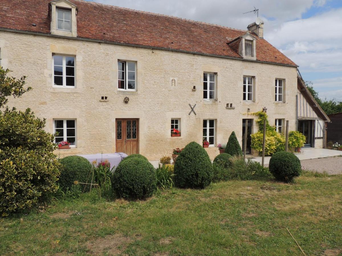 Eraines La Ferme Du Bourg B&B 외부 사진