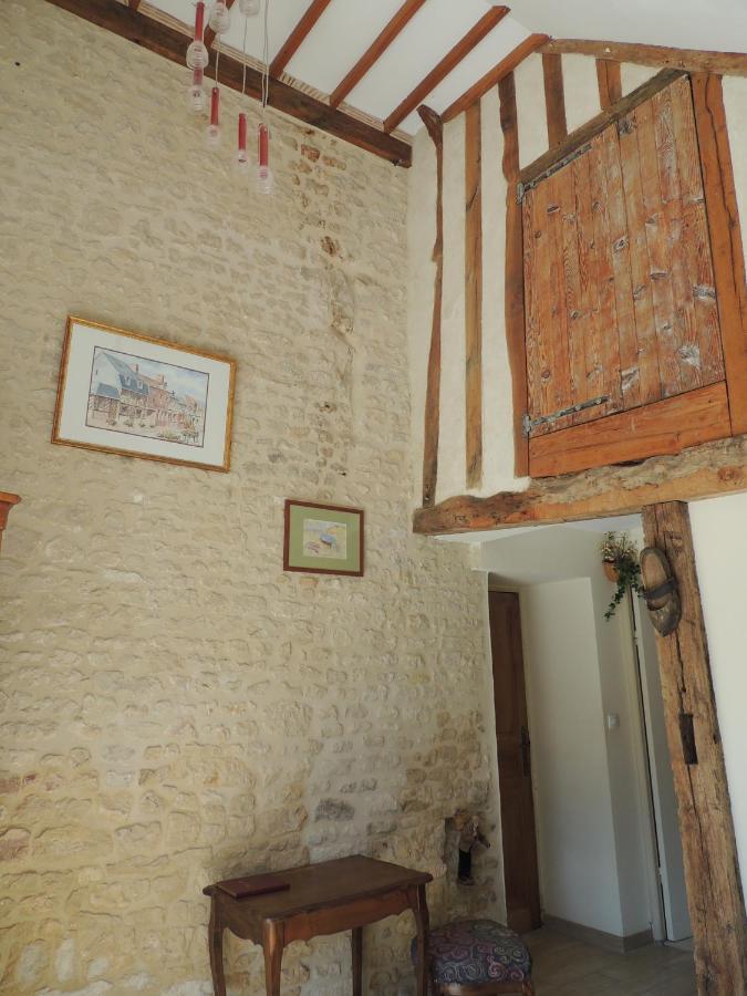 Eraines La Ferme Du Bourg B&B 외부 사진